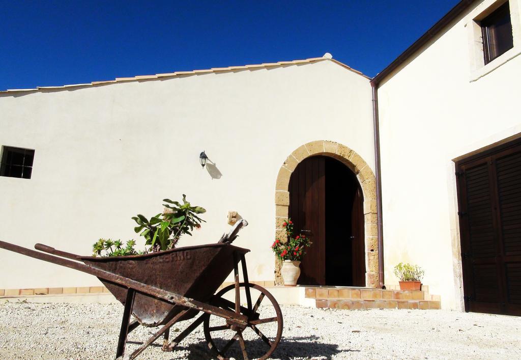 L'Antico Trappeto Bed and Breakfast Noto Buitenkant foto
